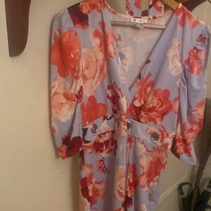 Venus colorful dress